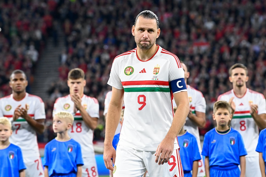 „Köszönünk mindent Kapitány, a pálinkát ma mi fizetjük!”